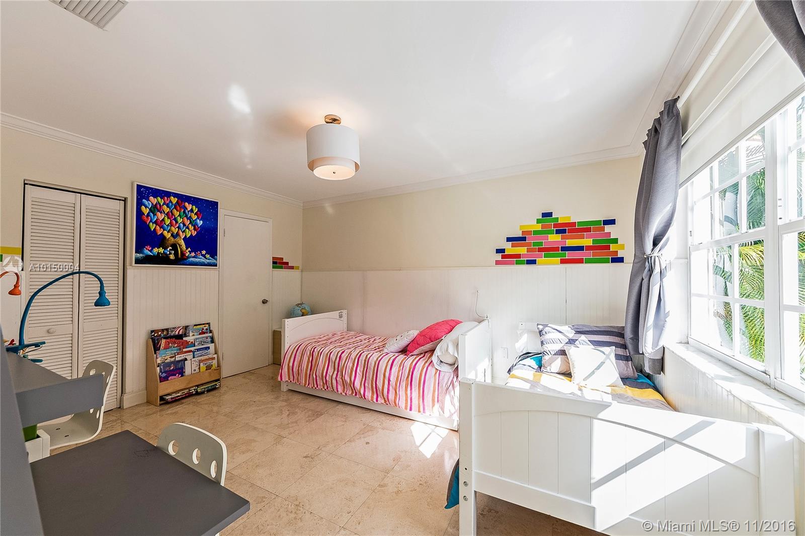 585 Glenridge Road Key Biscayne, FL 33149 - Photo 20 of 25