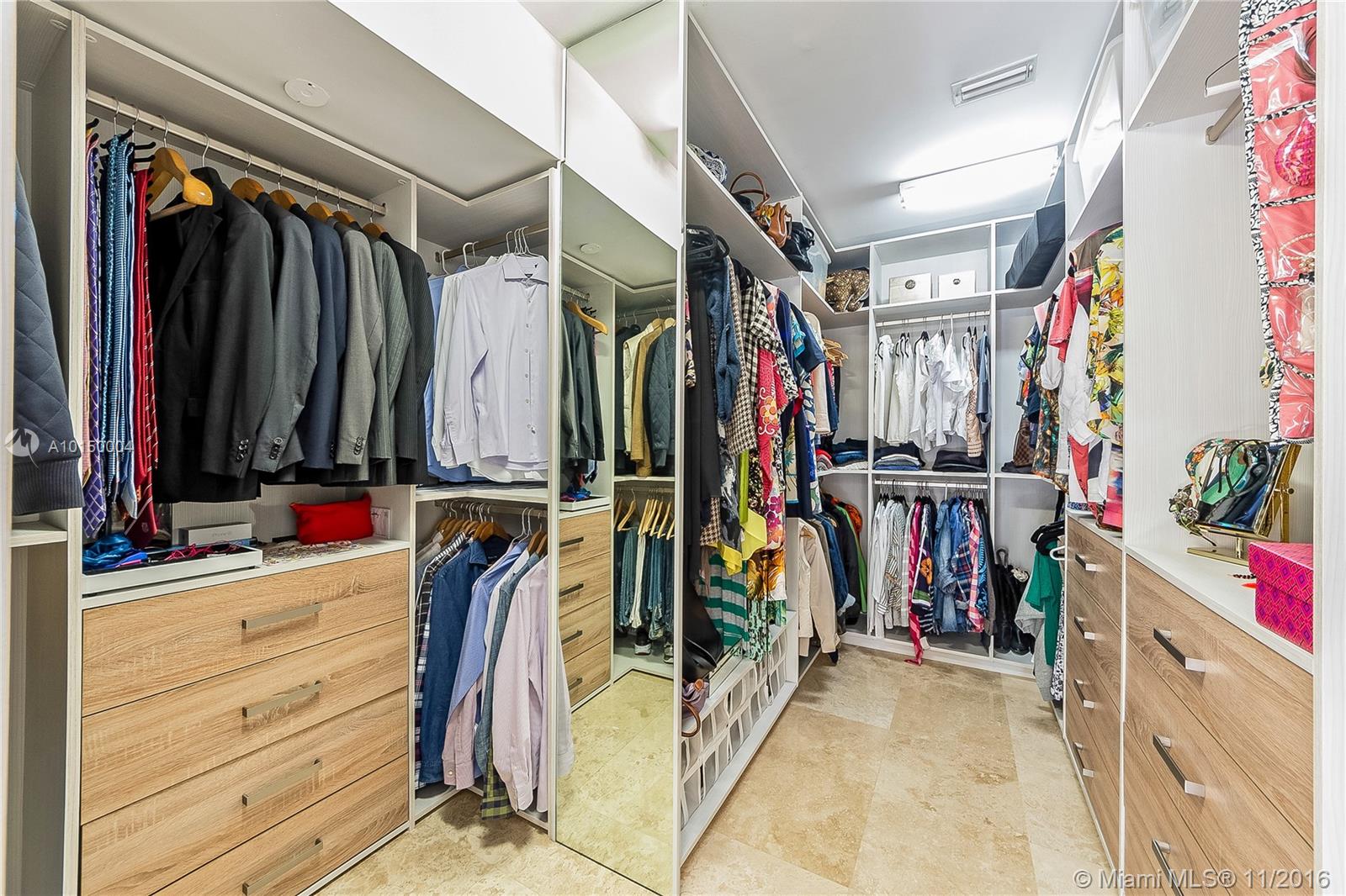 585 Glenridge Road Key Biscayne, FL 33149 - Photo 5 of 25