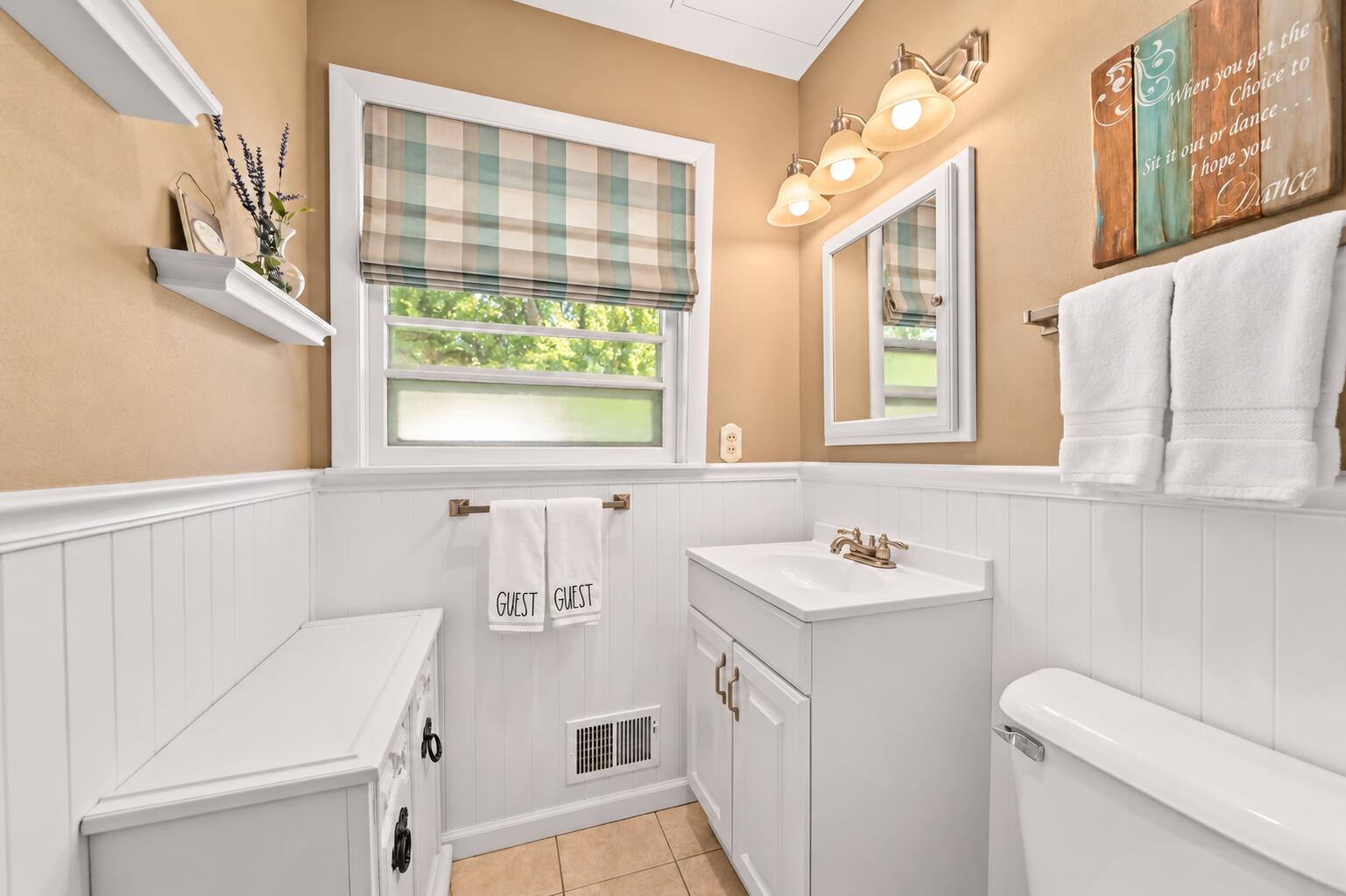 5764 Bridge Road Cedarburg, WI 53012 - Photo 14 of 31 Virtually Staged