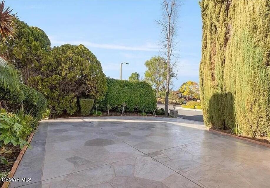 1885 Fallview Road Westlake Village, CA 91361 - Photo 4 of 28