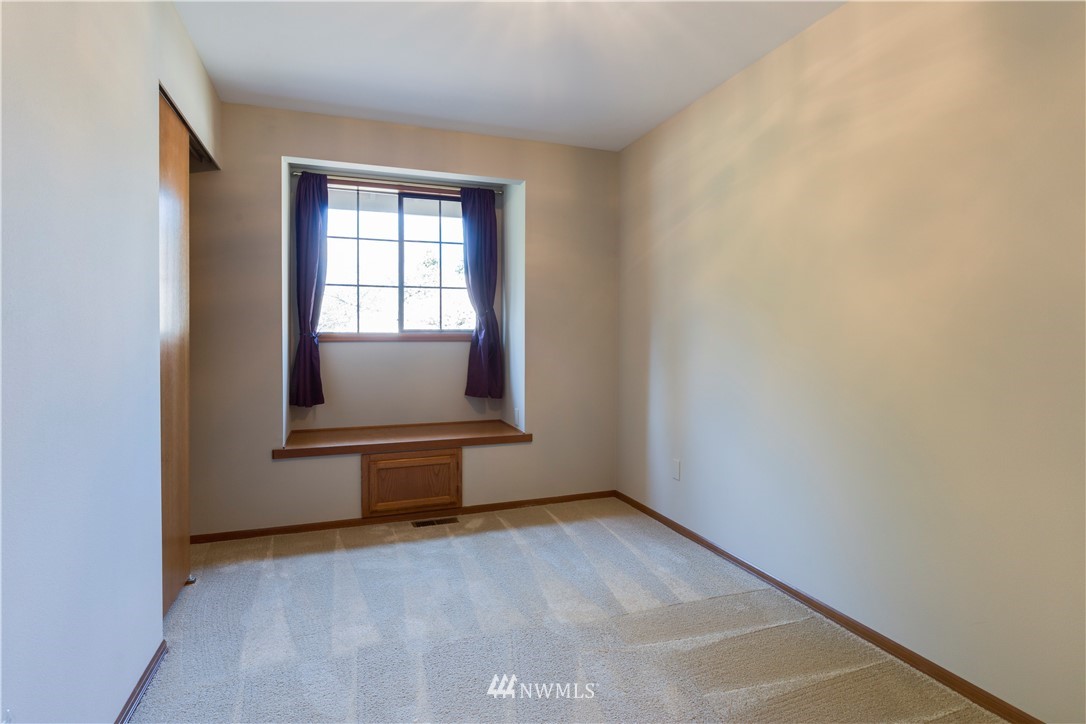 2636 242nd Place Southeast Bothell, WA 98021 - Photo 17 of 25