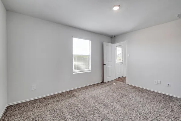 $1,950 | 346 Bull Lake Circle, Buda, TX 78610