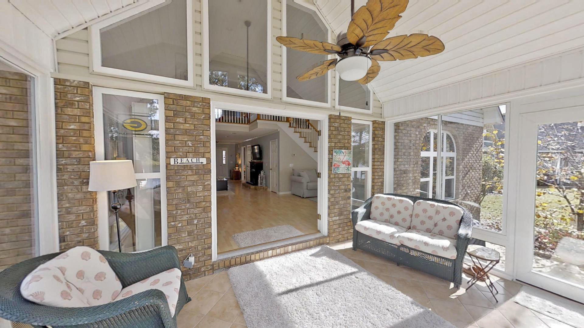 239 Ridge Lake Drive Manning, SC 29102 - Photo 24 of 39 SUNROOM