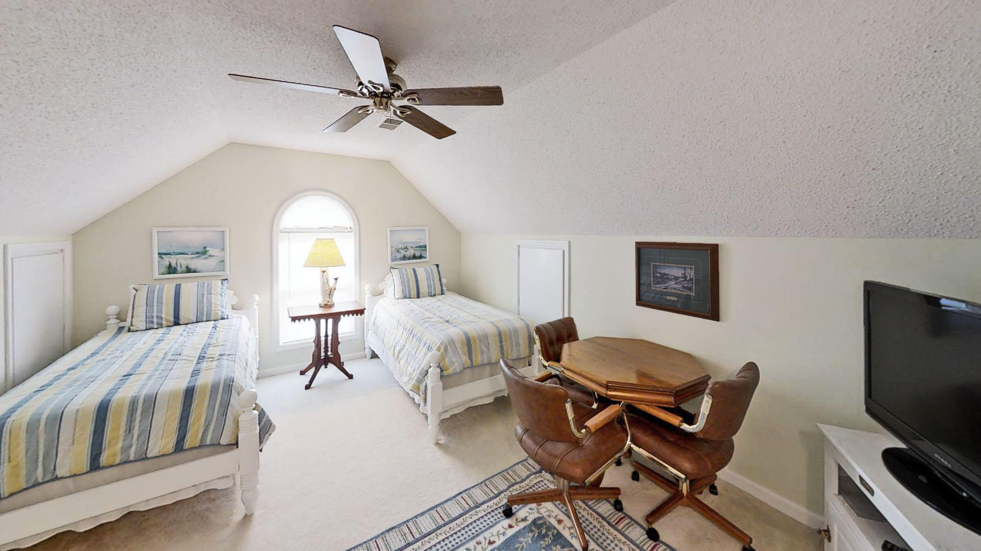 239 Ridge Lake Drive Manning, SC 29102 - Photo 27 of 39 BONUS ROOM/ FOURTH BEDROOM