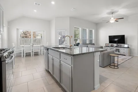 $465,000 | 606 Linares Lane, Austin, TX 78748