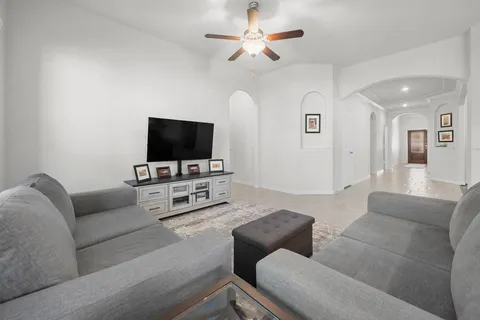 $449,990 | 606 Linares Lane, Austin, TX 78748