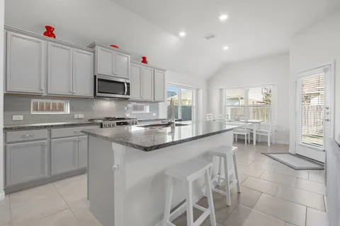 $449,990 | 606 Linares Lane, Austin, TX 78748