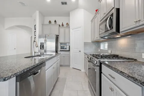 $449,990 | 606 Linares Lane, Austin, TX 78748