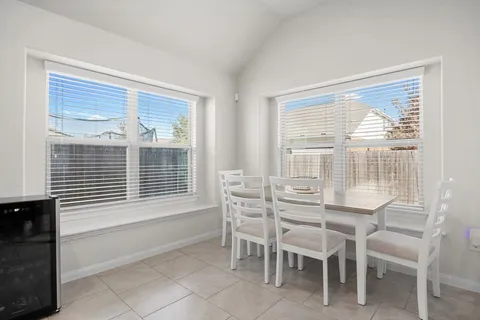 $449,990 | 606 Linares Lane, Austin, TX 78748