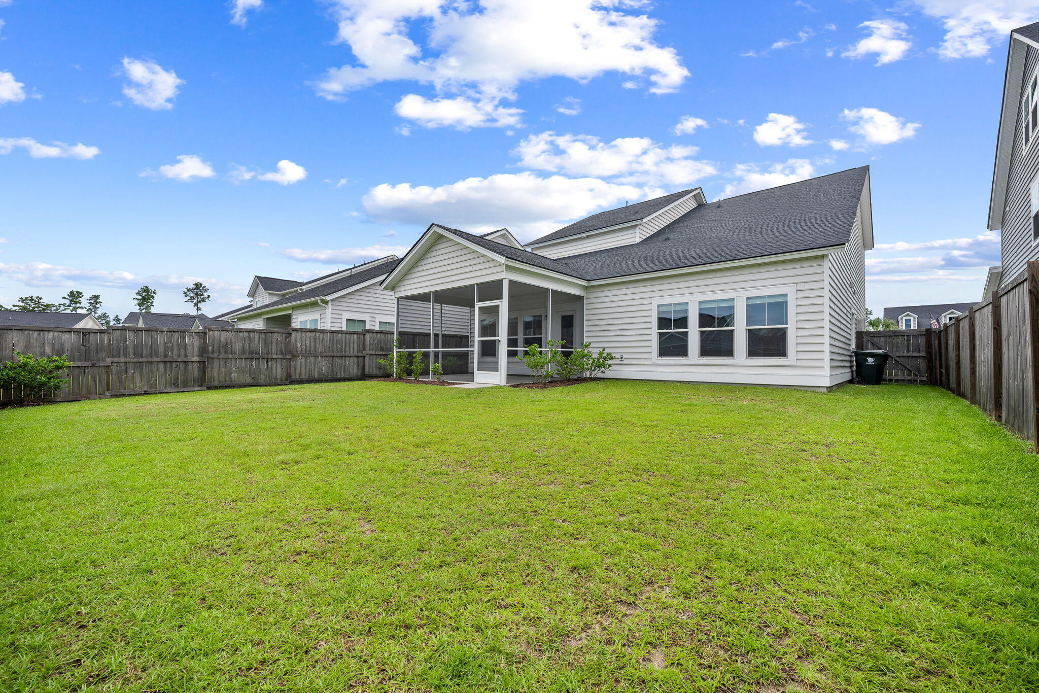 111 Haverhill Street Summerville, SC 29486 - Photo 18 of 24 37-web-or-mls-BARCLAY MEDIA CO_-34
