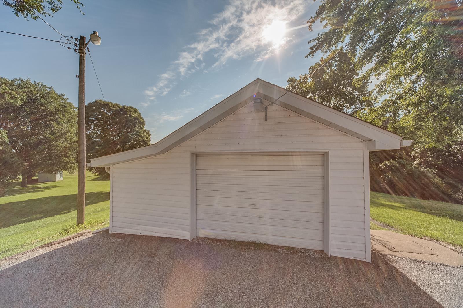 8652 Triple Lakes Road Dupo, IL 62239 - Photo 16 of 19 Gallery Image 16