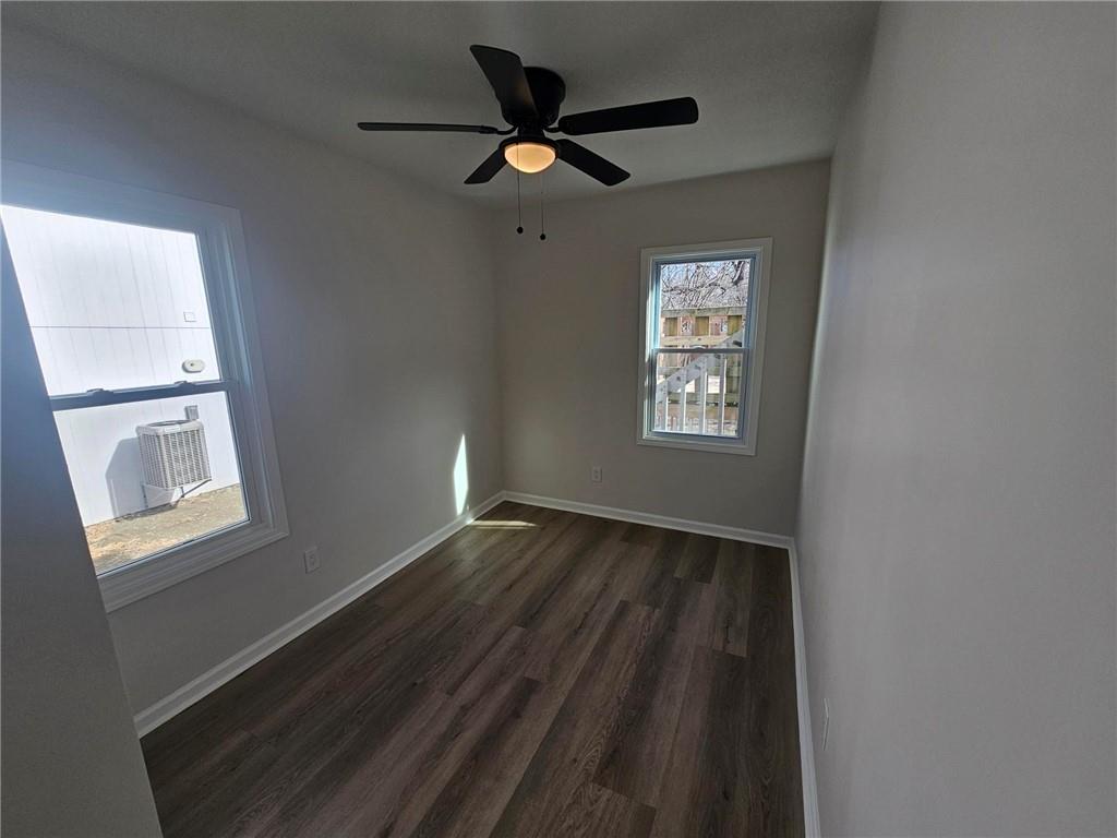 921 South Noland Road Independence, MO 64050 - Photo 15 of 33