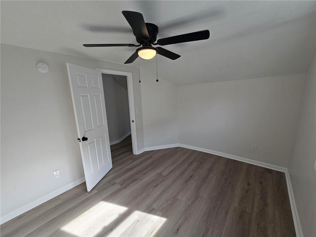 921 South Noland Road Independence, MO 64050 - Photo 18 of 33