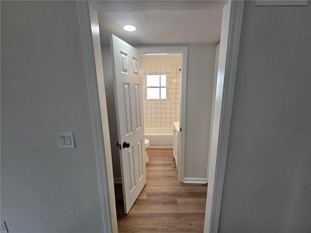 921 South Noland Road Independence, MO 64050 - Photo 4 of 33