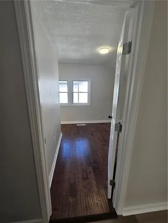 $224,999 | 921 South Noland Road, Independence, MO 64050