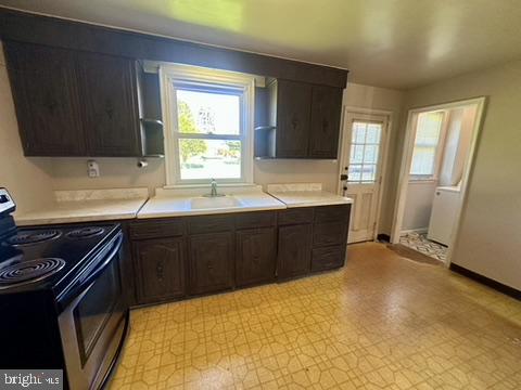 1111 Welsh Road Philadelphia, PA 19115 - Photo 3 of 22 Gallery Image 3