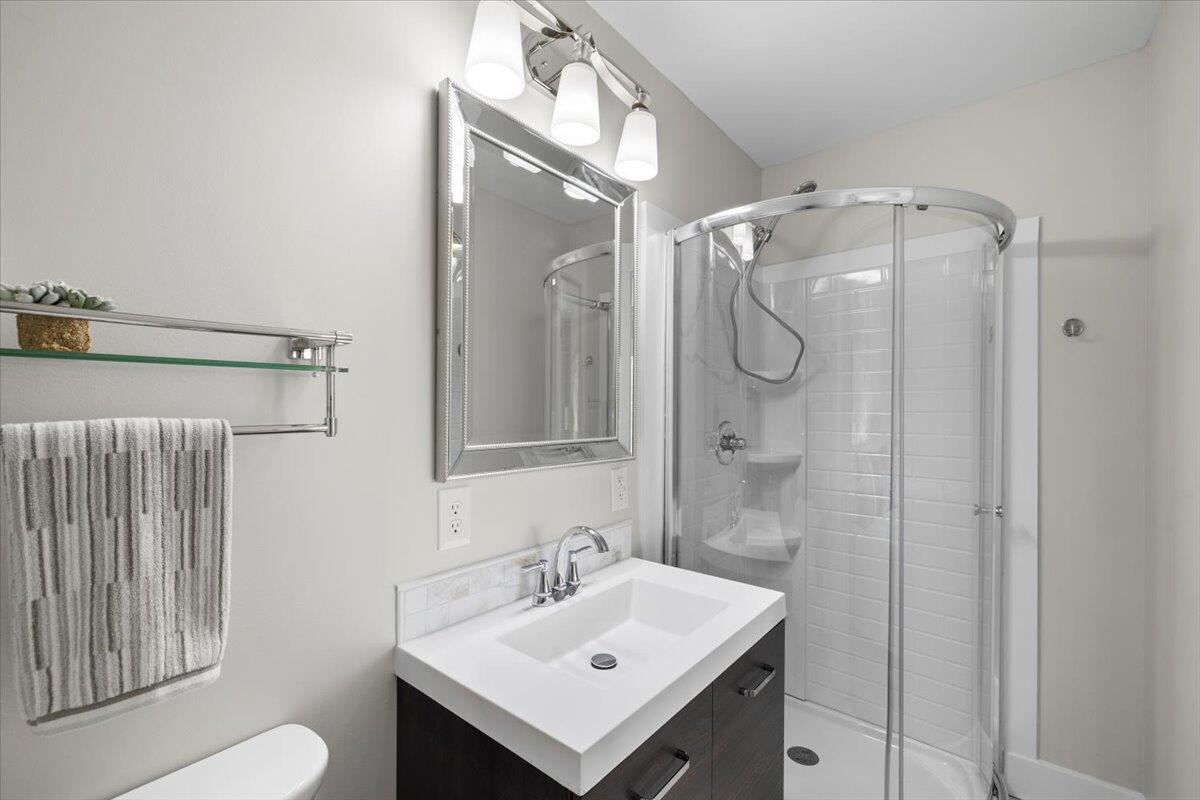 190 L Street Santa Rosa Beach, FL 32459 - Photo 16 of 38 Master Bath