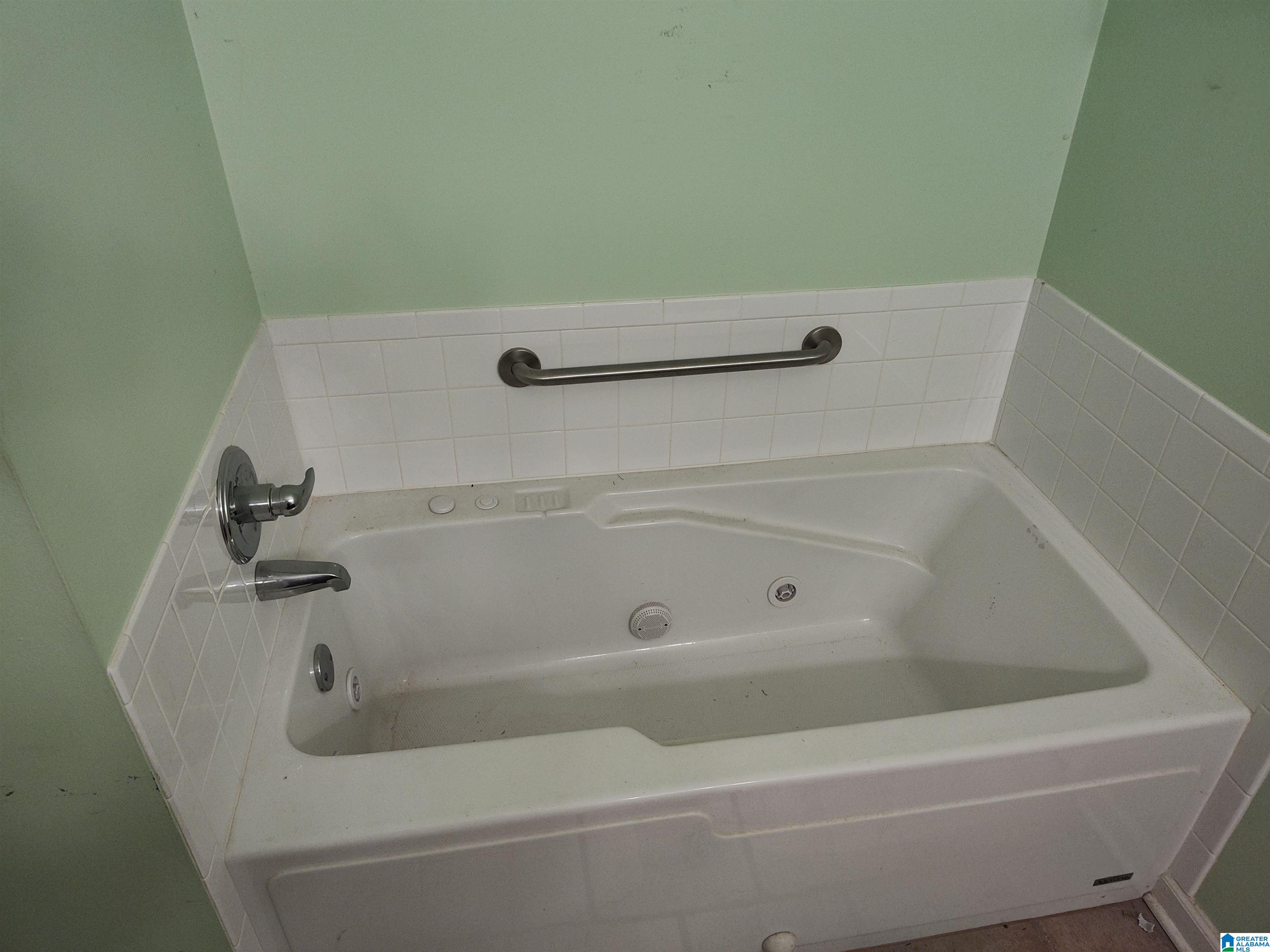 102 West Spring Street, Unit 102 Sylacauga, AL 35150 - Photo 8 of 9