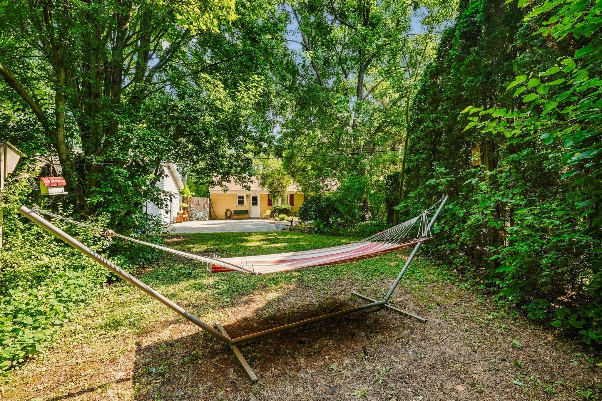 2714 Sunrise Road Caledonia, WI 53402 - Photo 23 of 31 Hammock, Semi-Wooded Lot, Backyard
