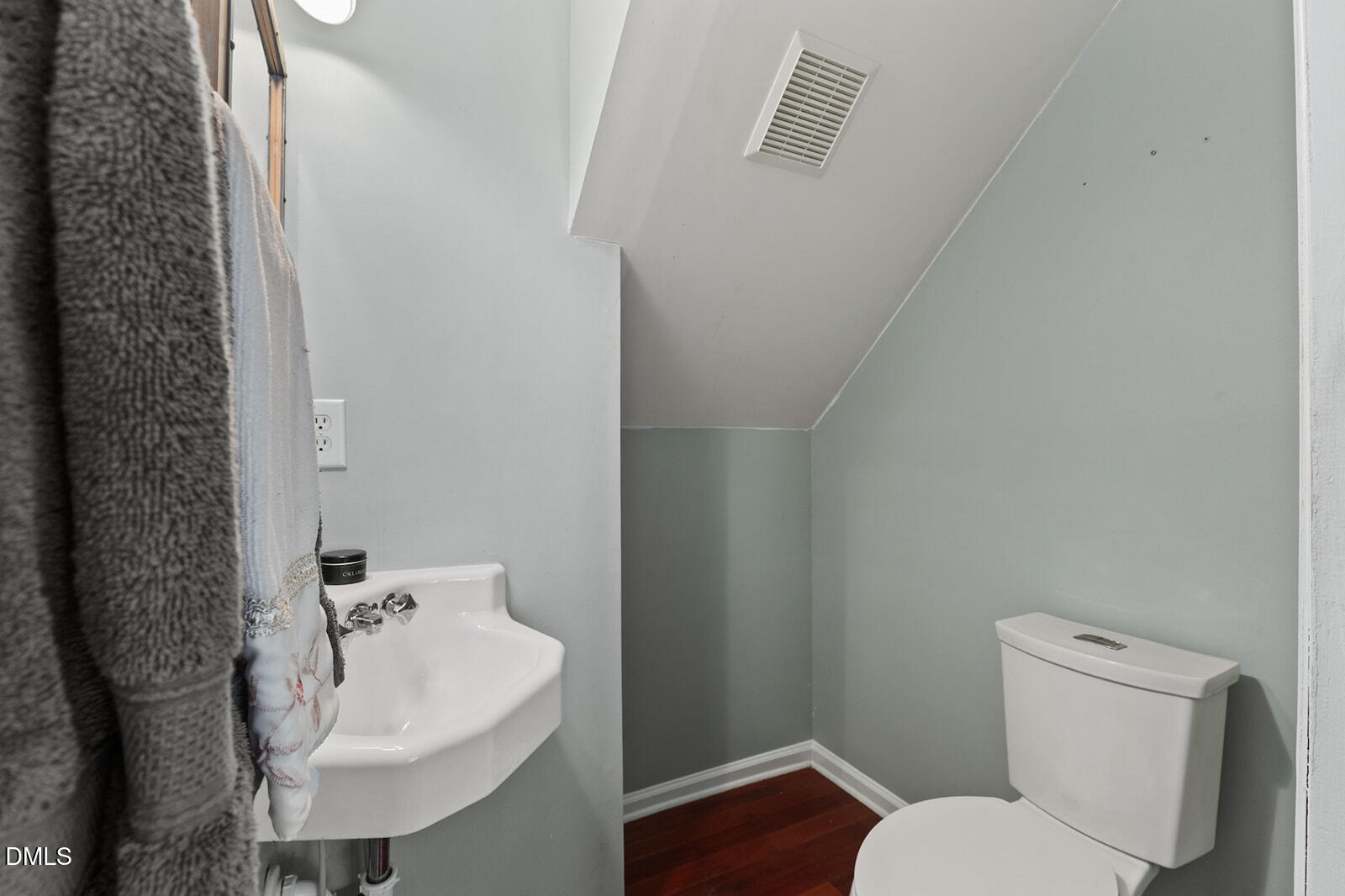 12 Byerly Court Durham, NC 27713 - Photo 9 of 28 a bathroom with a sink and toilet