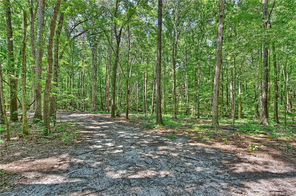 6015 Senconee Road Matthews, NC 28104 - Photo 21 of 24 Gallery Image 21