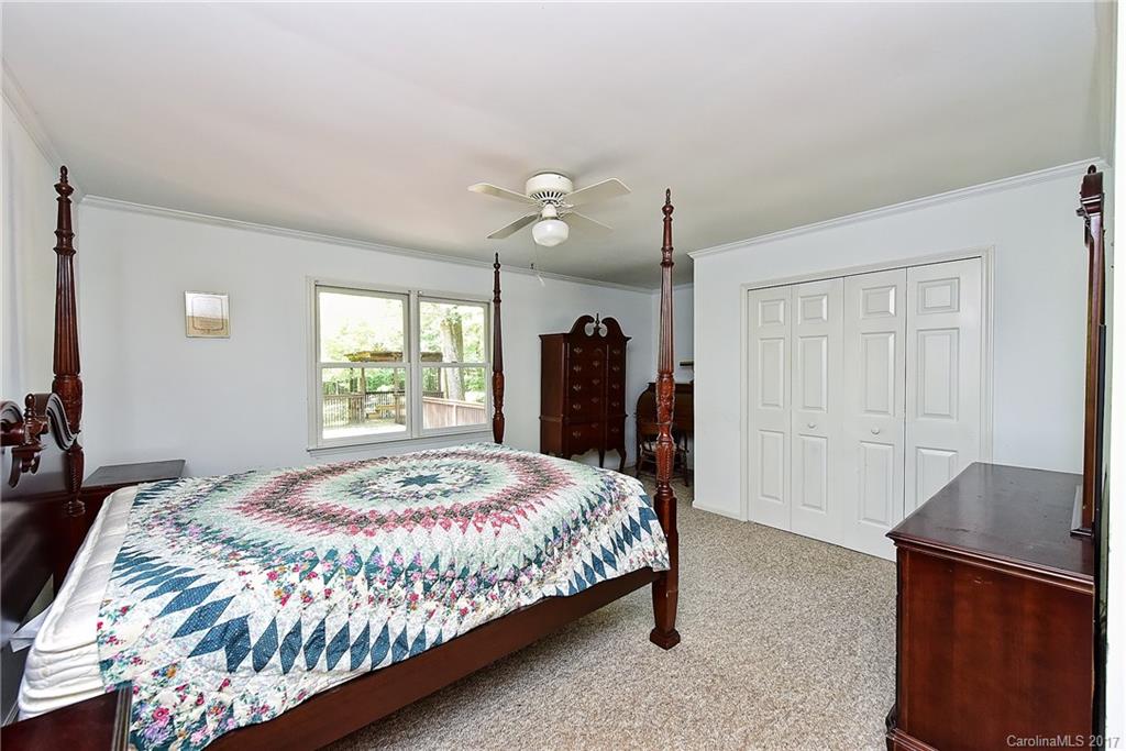 6015 Senconee Road Matthews, NC 28104 - Photo 9 of 24 Gallery Image 9