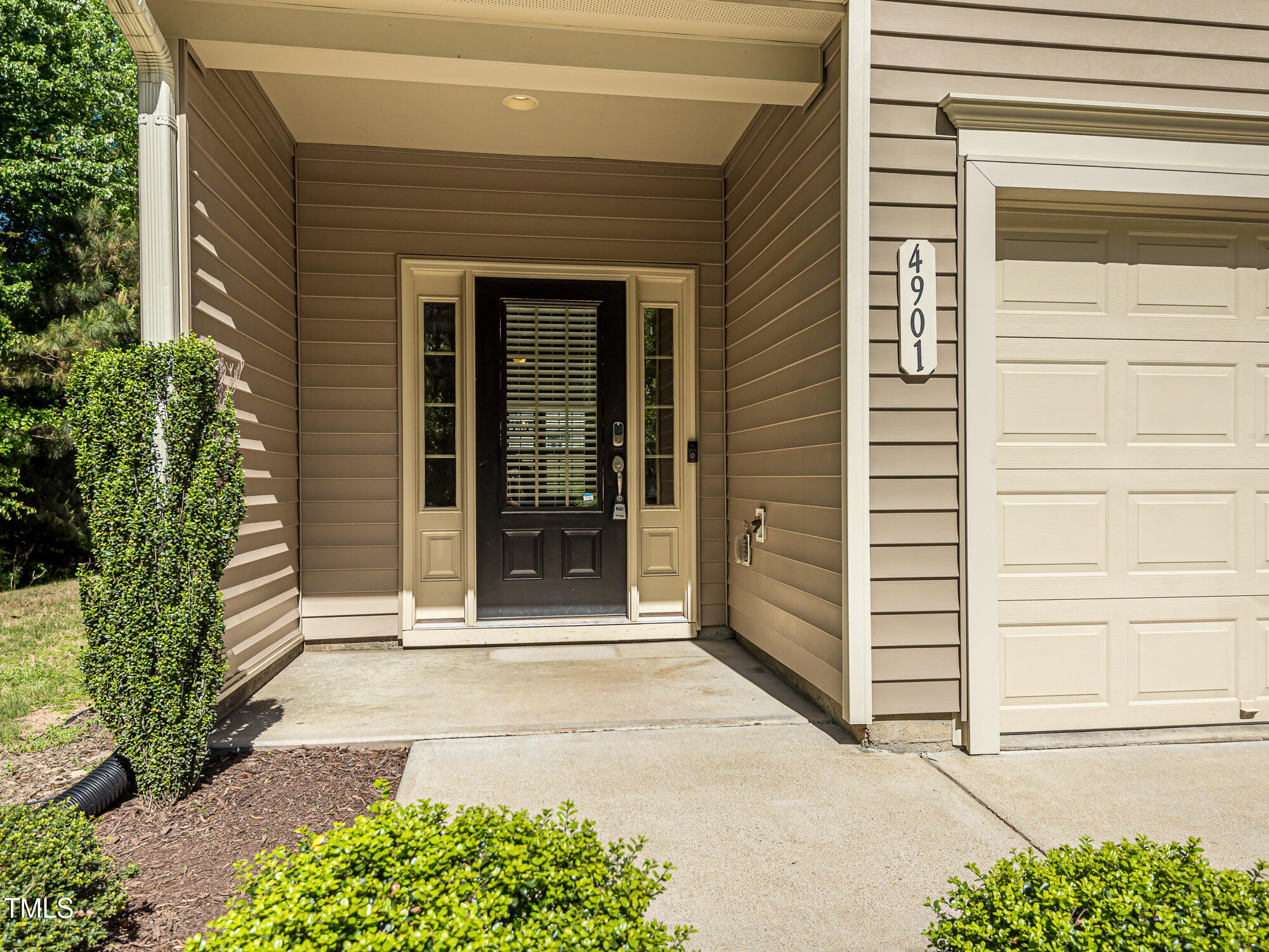 4901 Rose Quartz Way Raleigh, NC 27610 - Photo 5 of 41 Front Porch