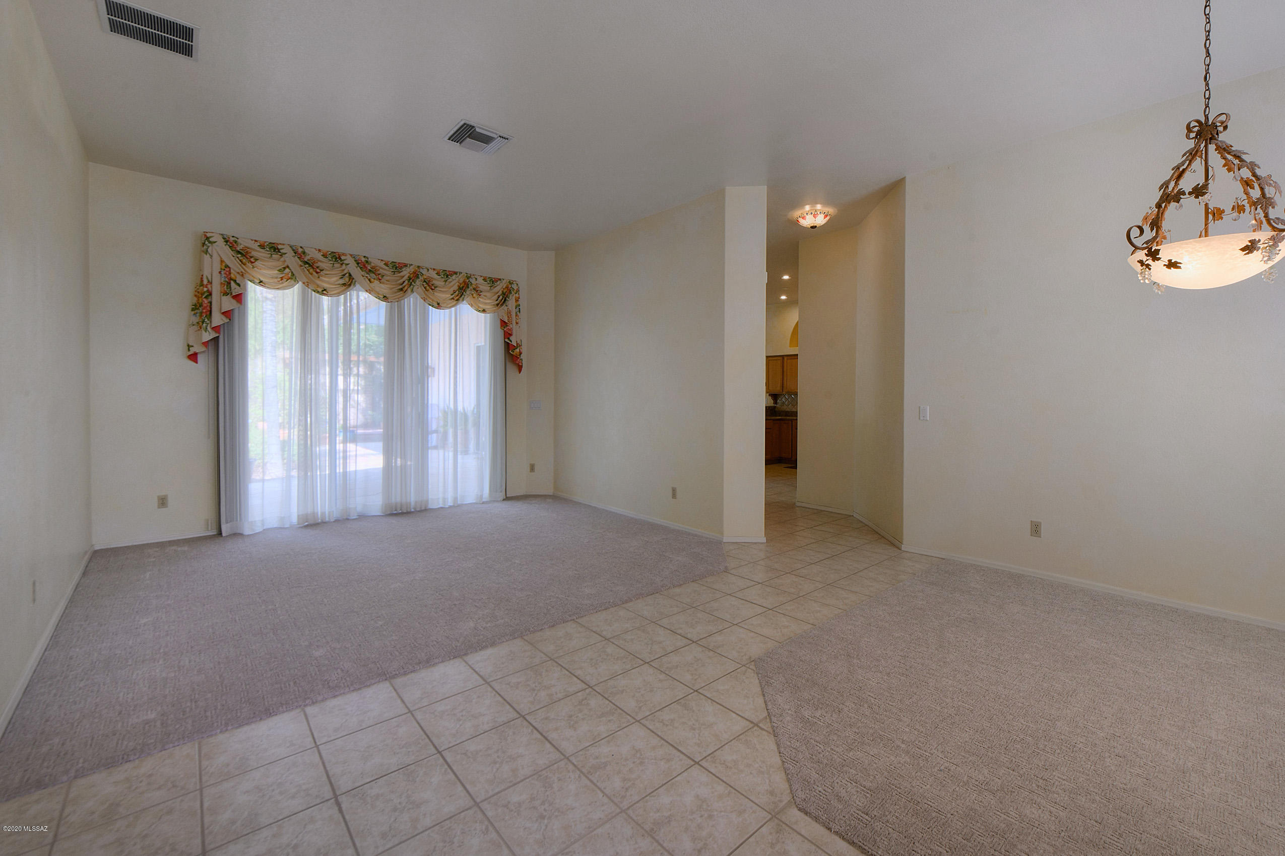 12531 North Forest Lake Way Oro Valley, AZ 85755 - Photo 13 of 31