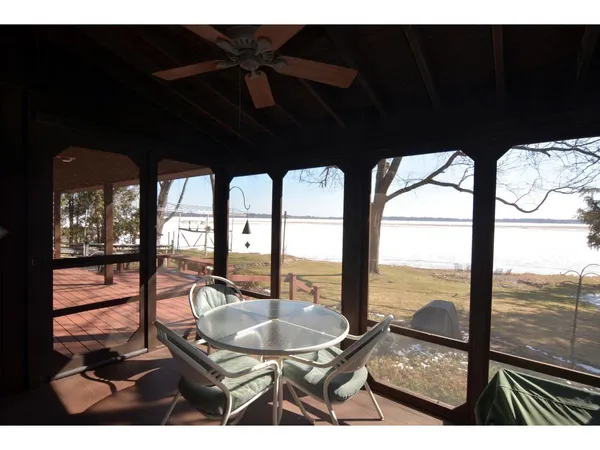 $1,285,000 | N6480 Shorewood Hills Road, Lake Mills, WI 53551