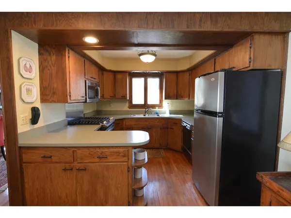 $1,285,000 | N6480 Shorewood Hills Road, Lake Mills, WI 53551