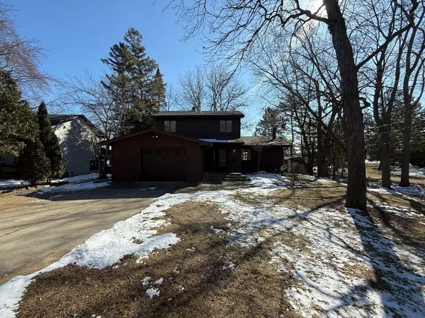 $1,285,000 | N6480 Shorewood Hills Road, Lake Mills, WI 53551