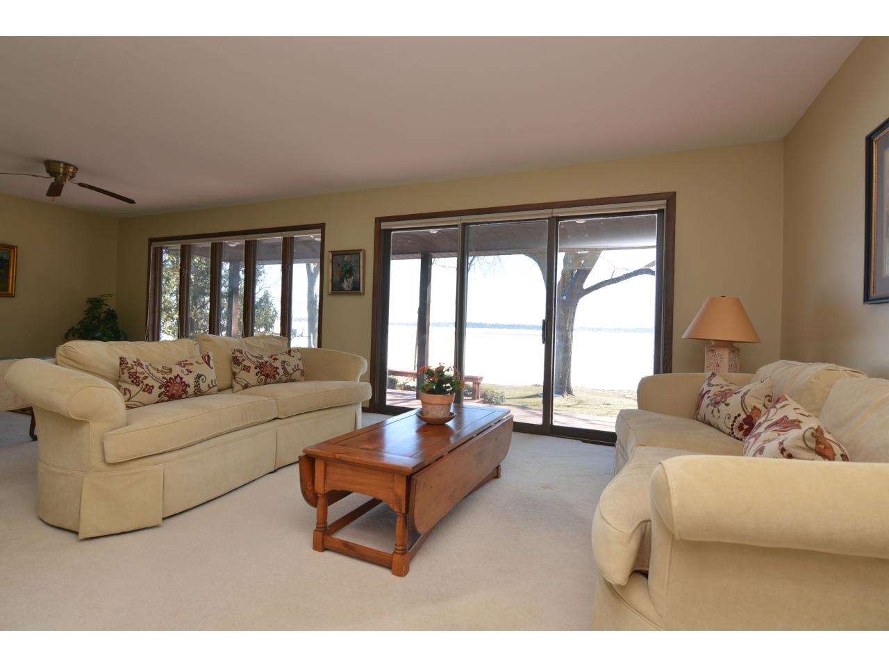 N6480 Shorewood Hills Road Lake Mills, WI 53551 - Photo 10 of 40