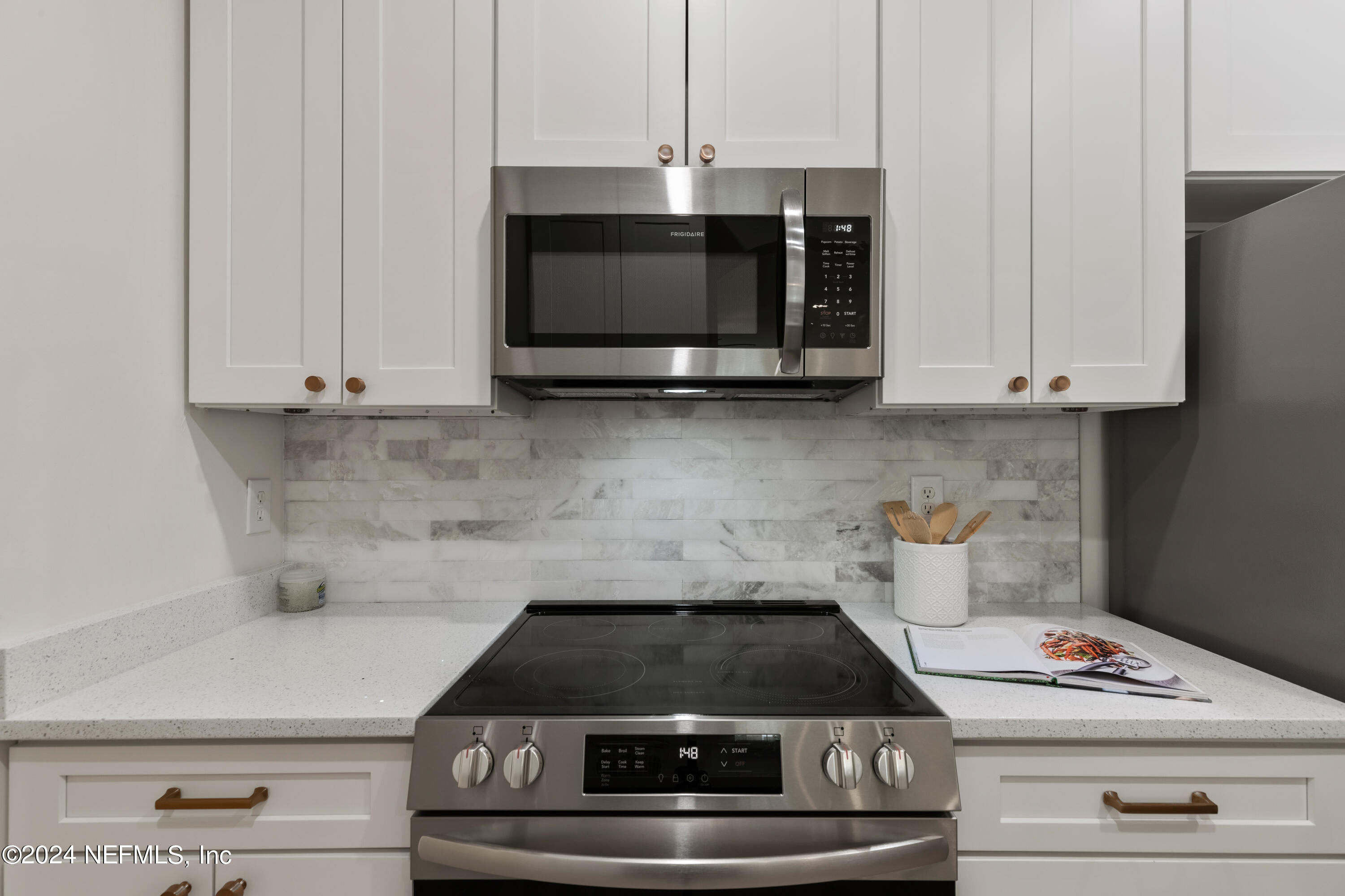 10550 Baymeadows Road, Unit 802 Jacksonville, FL 32256 - Photo 12 of 38 Kitchen