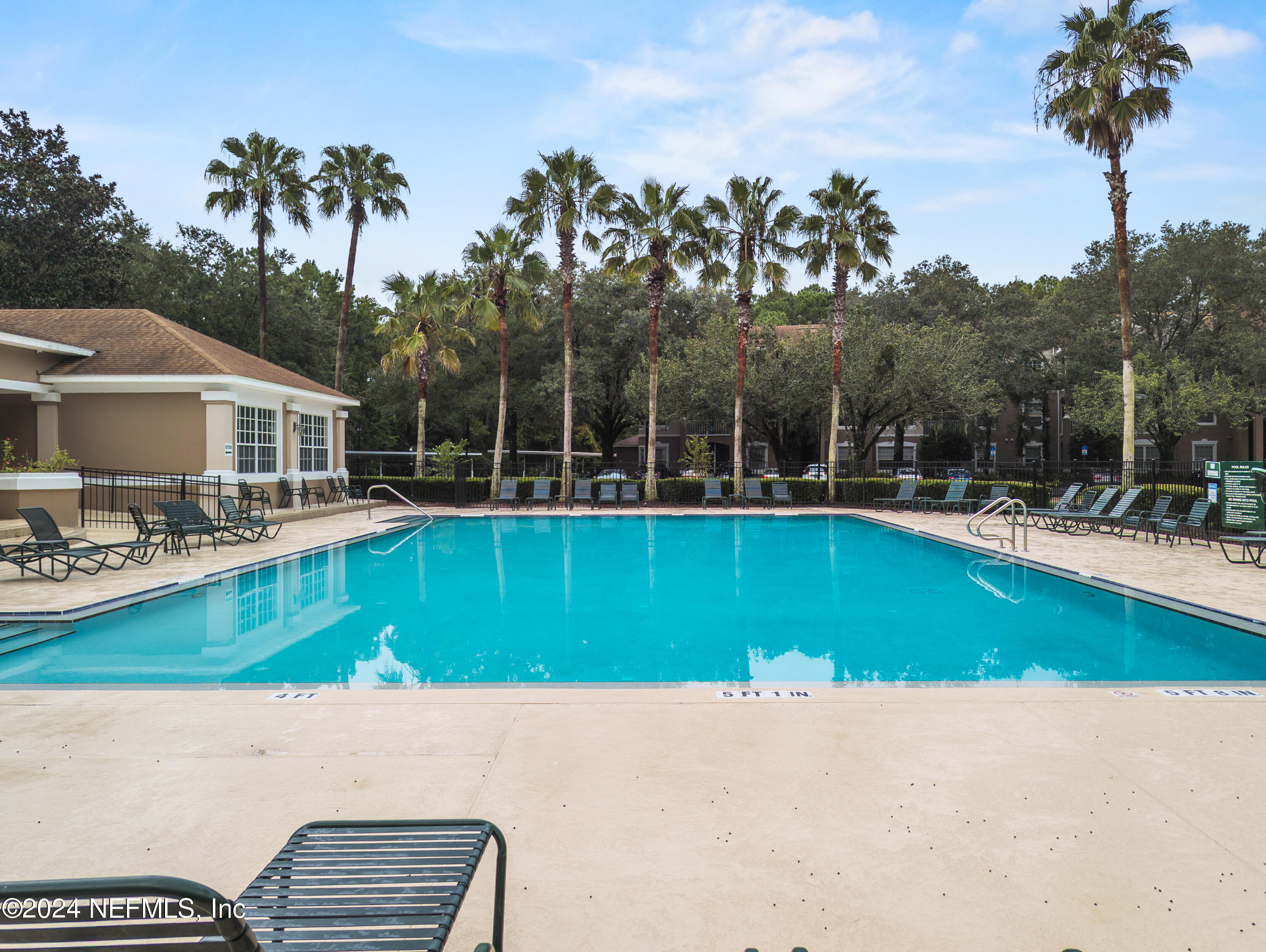 10550 Baymeadows Road, Unit 802 Jacksonville, FL 32256 - Photo 33 of 38 Pool