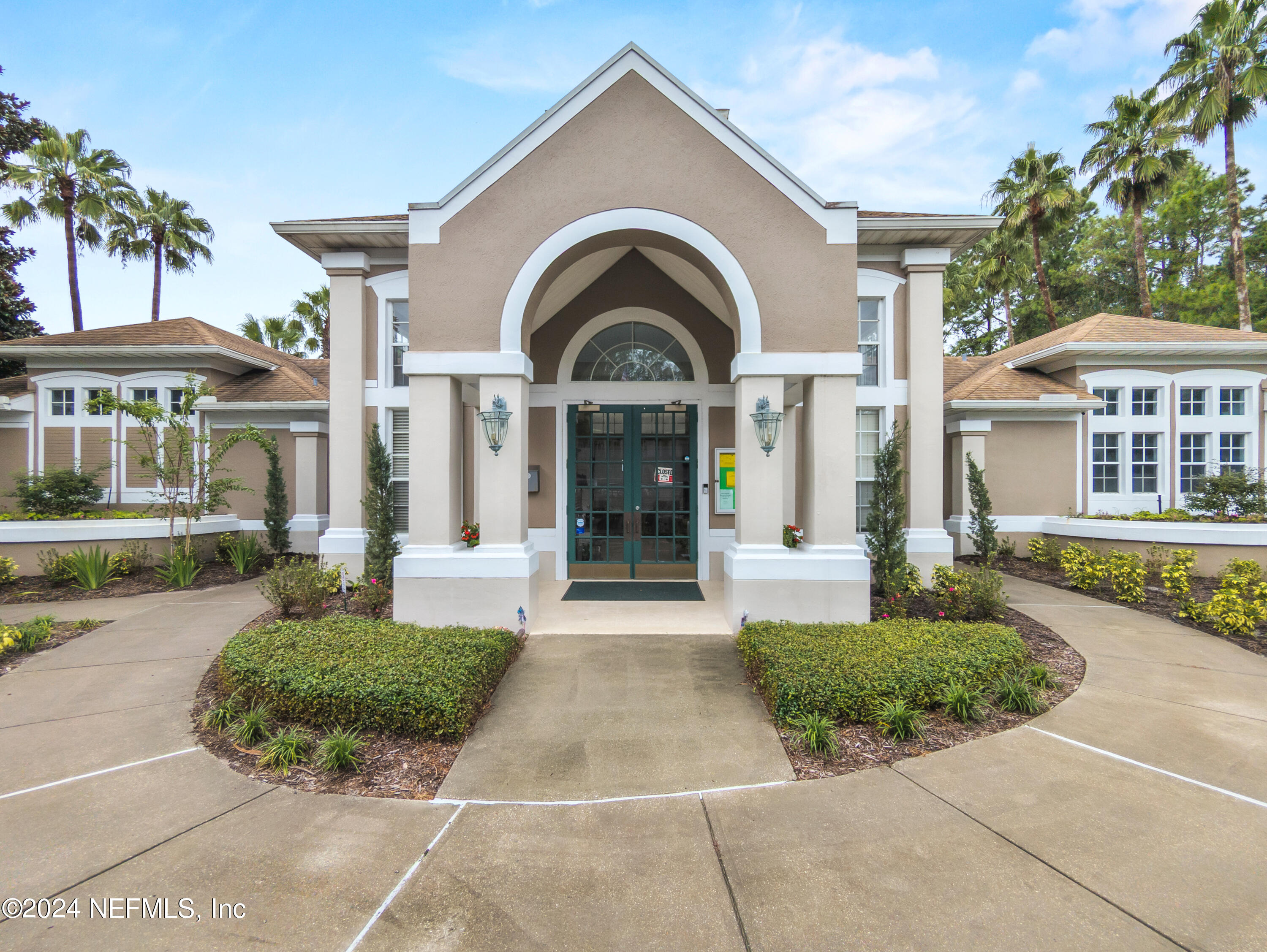 10550 Baymeadows Road, Unit 802 Jacksonville, FL 32256 - Photo 36 of 38 Clubhouse