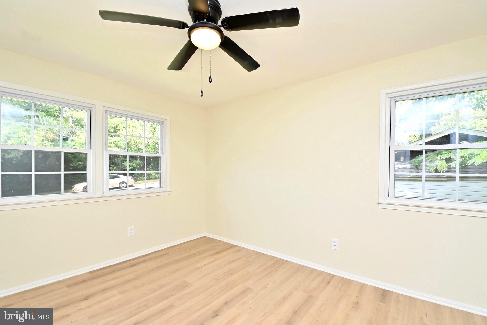 7215 Willow Oak Place Springfield, VA 22153 - Photo 16 of 39 an empty room with a window