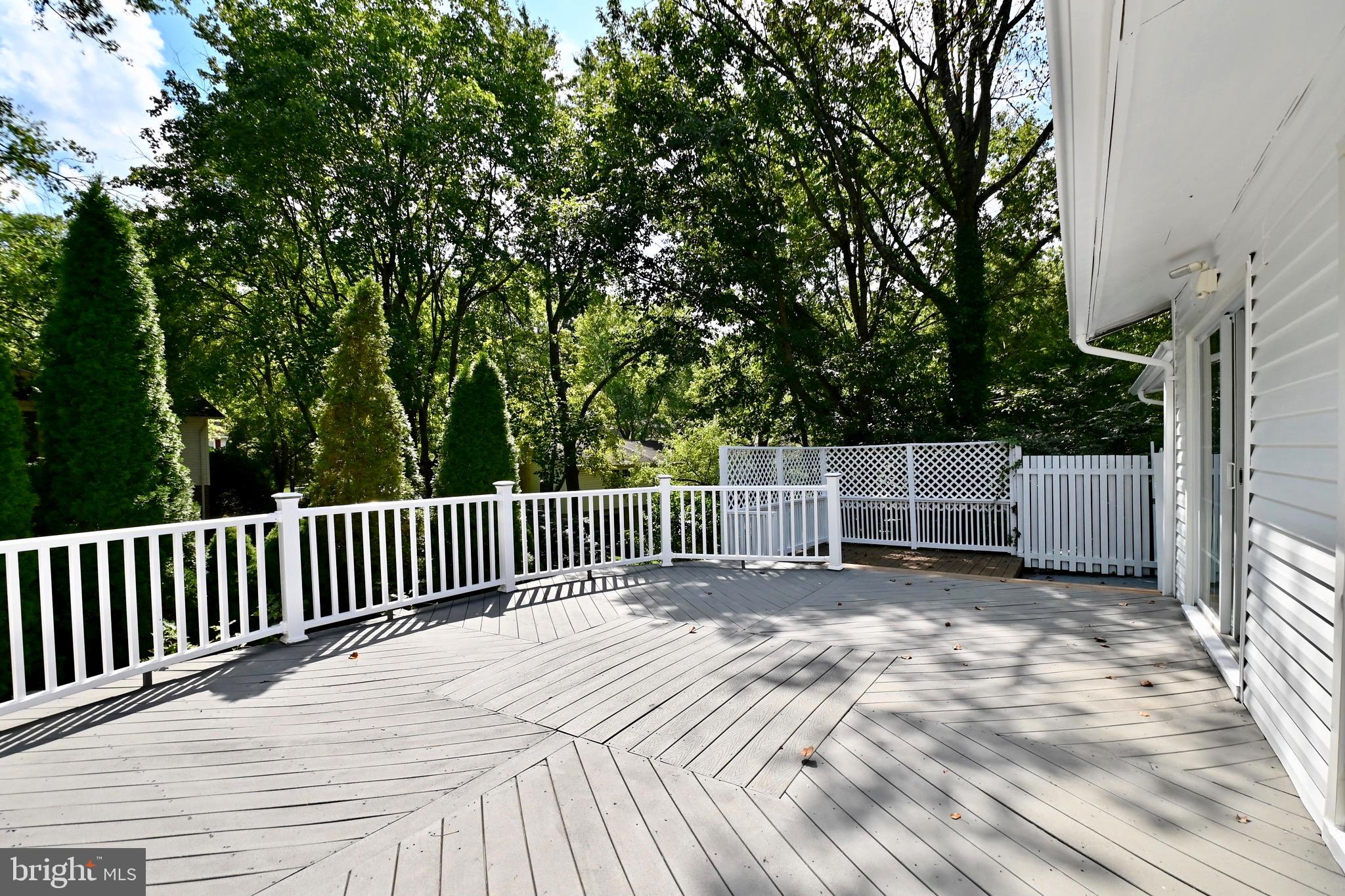 7215 Willow Oak Place Springfield, VA 22153 - Photo 36 of 39 a view of a roof deck