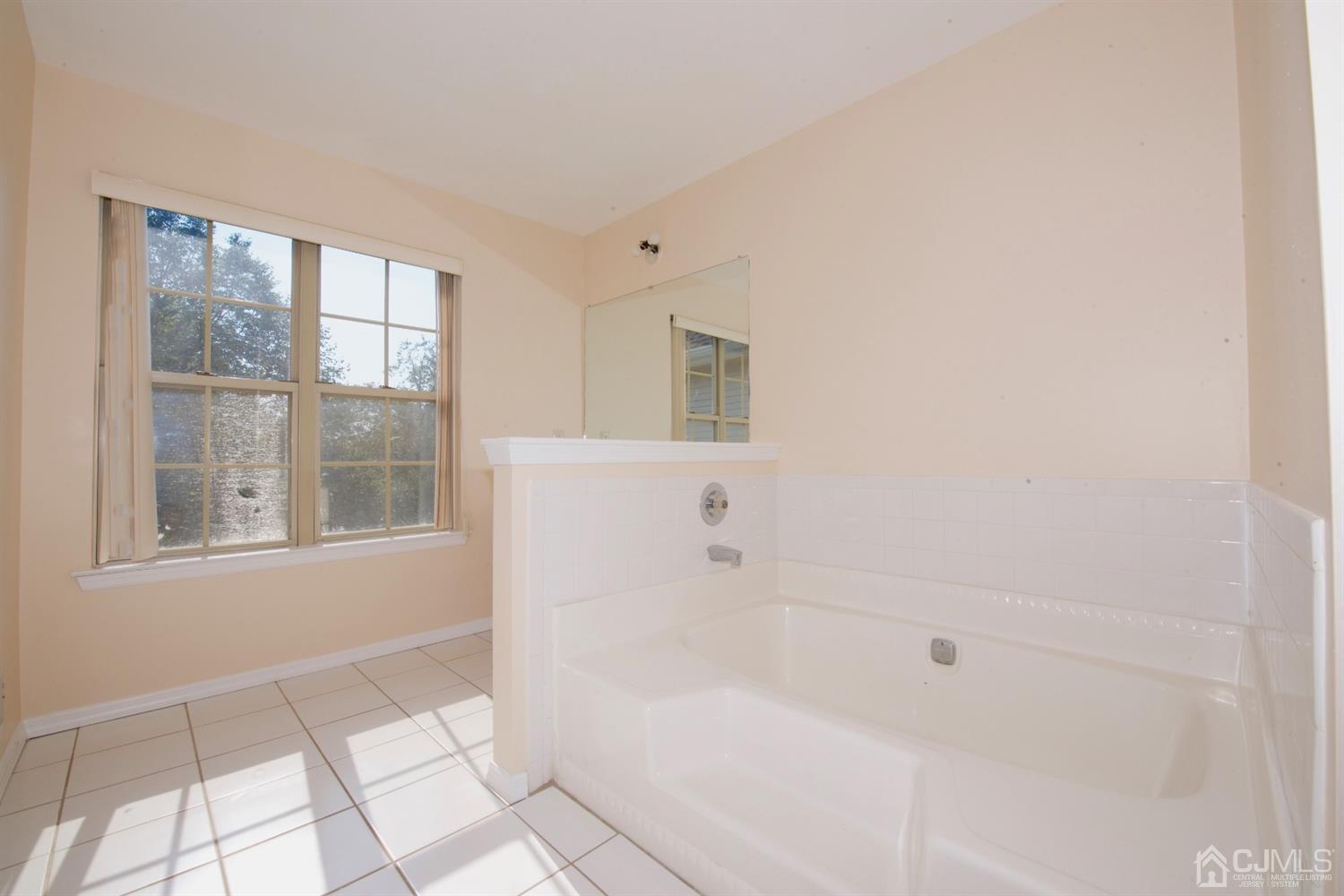 133 Salem Road North Brunswick, NJ 08902 - Photo 15 of 28