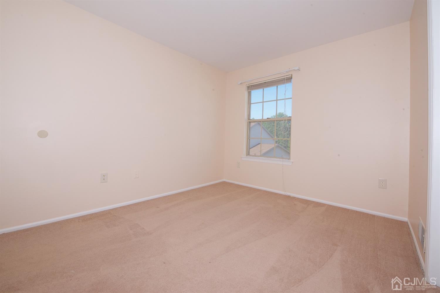 133 Salem Road North Brunswick, NJ 08902 - Photo 17 of 28