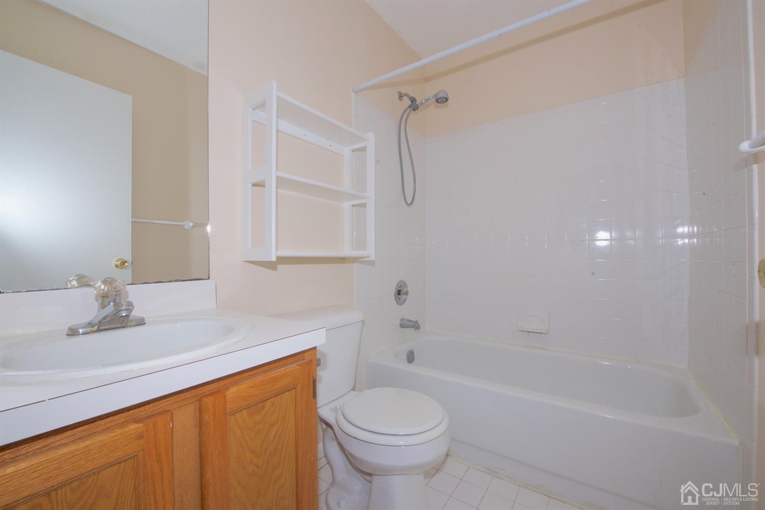 133 Salem Road North Brunswick, NJ 08902 - Photo 21 of 28