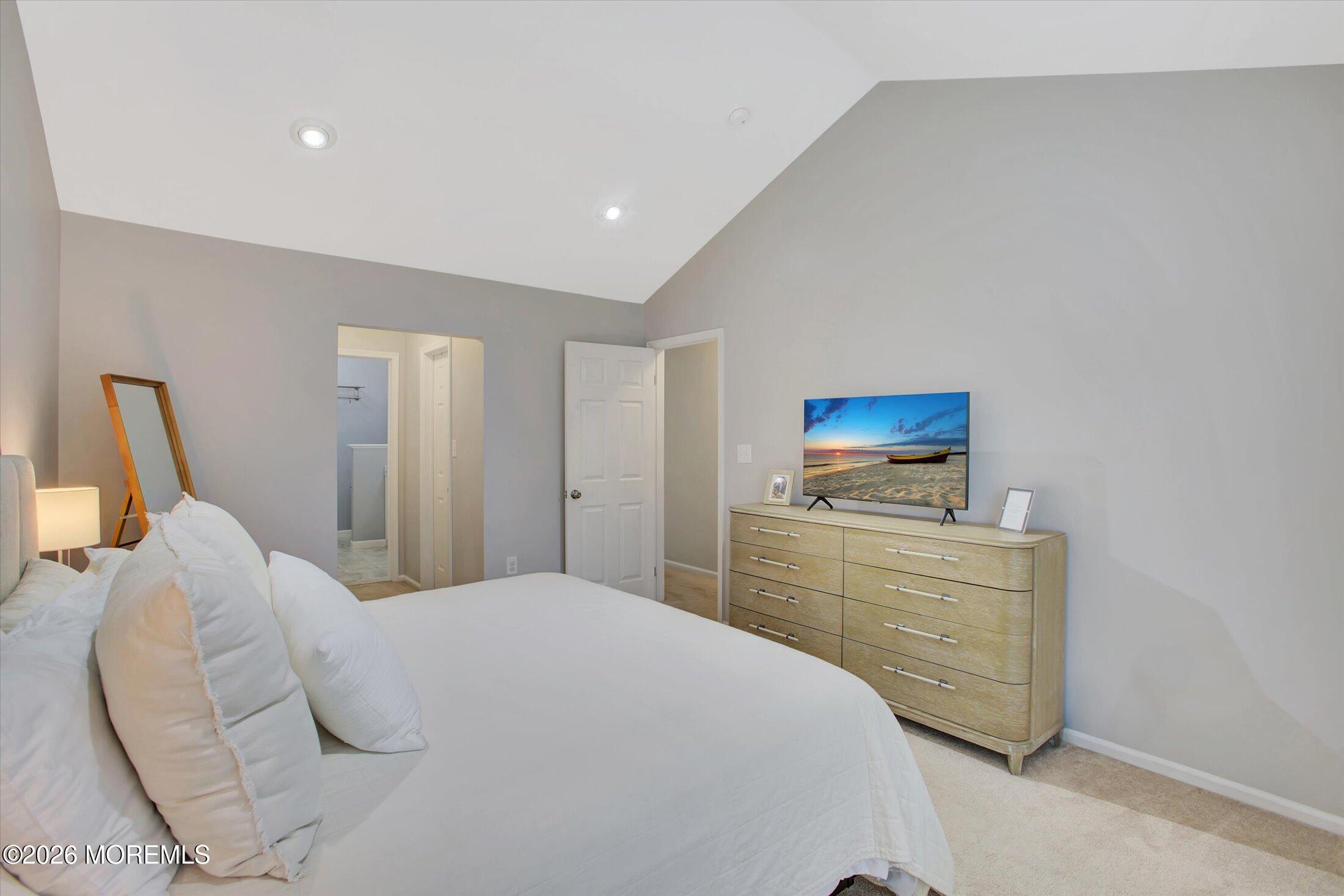 1204 Timberbrooke Drive Bedminster, NJ 07921 - Photo 18 of 50 18-Primary Bedroom