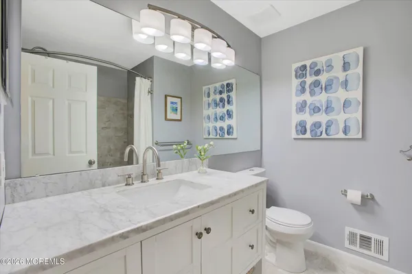 $685,000 | 1204 Timberbrooke Drive, Bedminster, NJ 07921