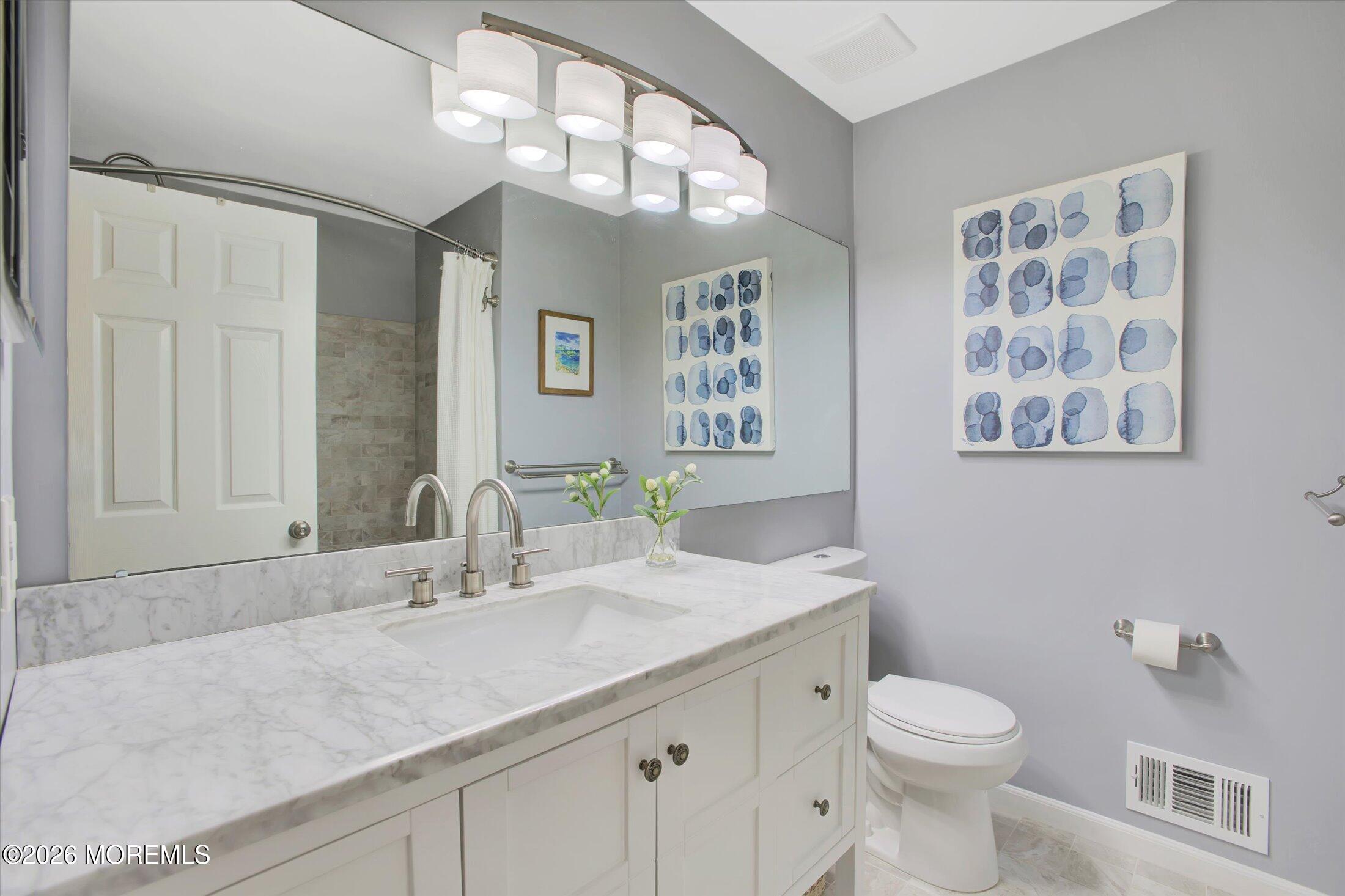 1204 Timberbrooke Drive Bedminster, NJ 07921 - Photo 24 of 50 24-Main Bathroom