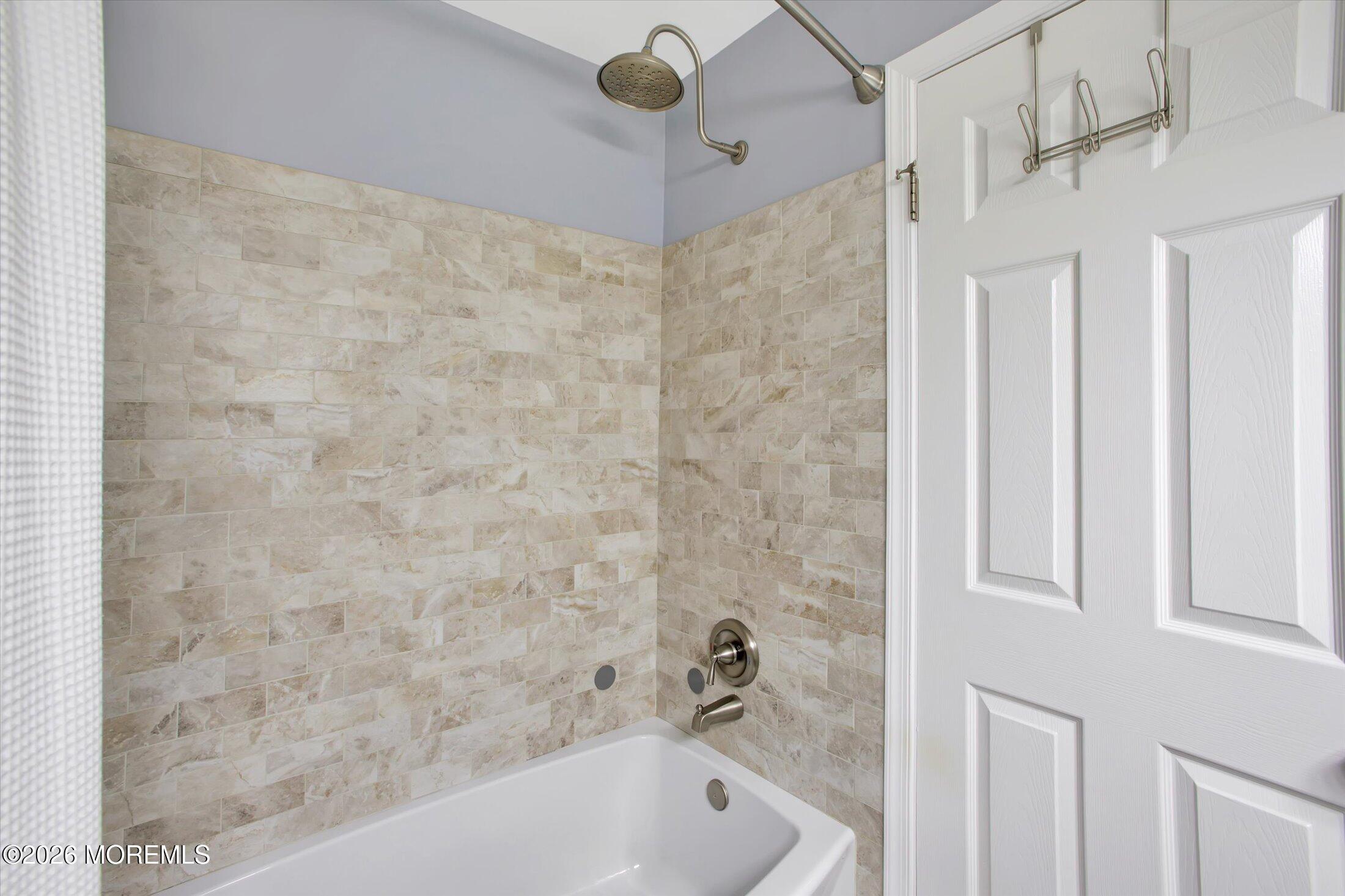 1204 Timberbrooke Drive Bedminster, NJ 07921 - Photo 25 of 50 25-Main Bathroom