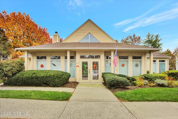 $685,000 | 1204 Timberbrooke Drive, Bedminster, NJ 07921