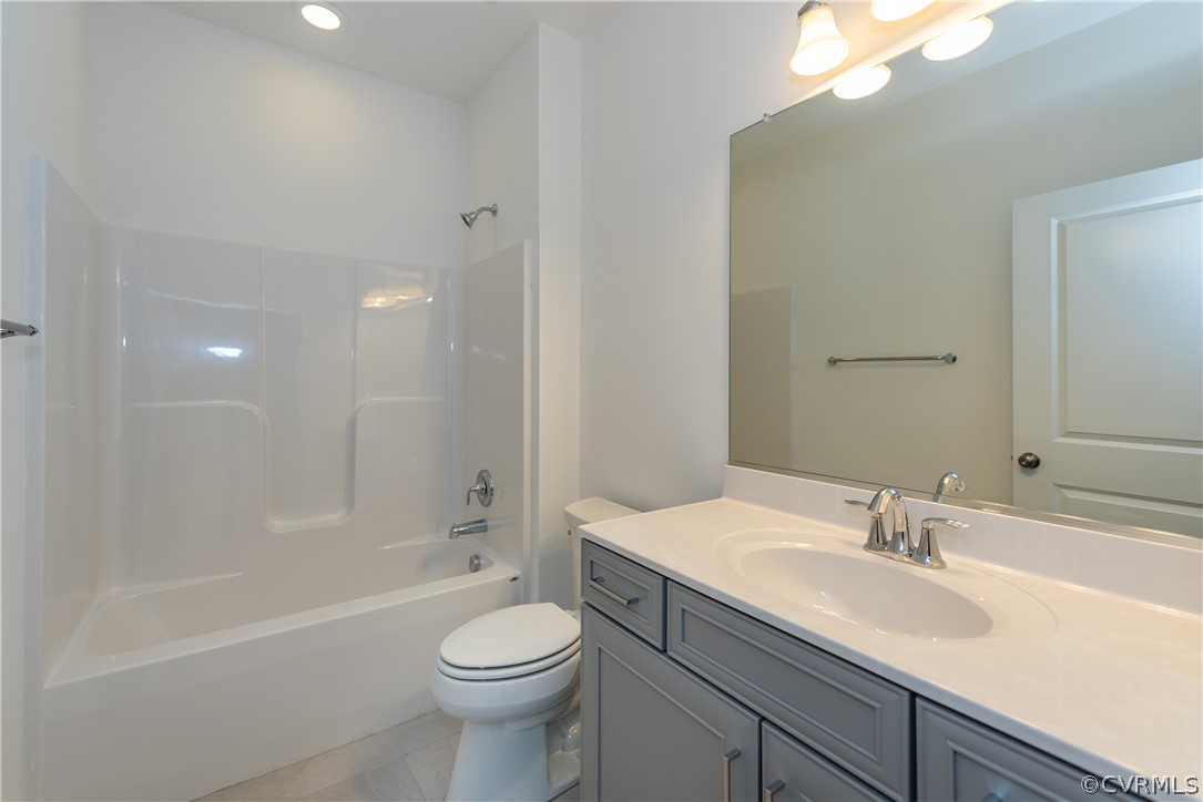 16007 Blooming Road Chesterfield, VA 23832 - Photo 12 of 18 Photo of a similar home in the community