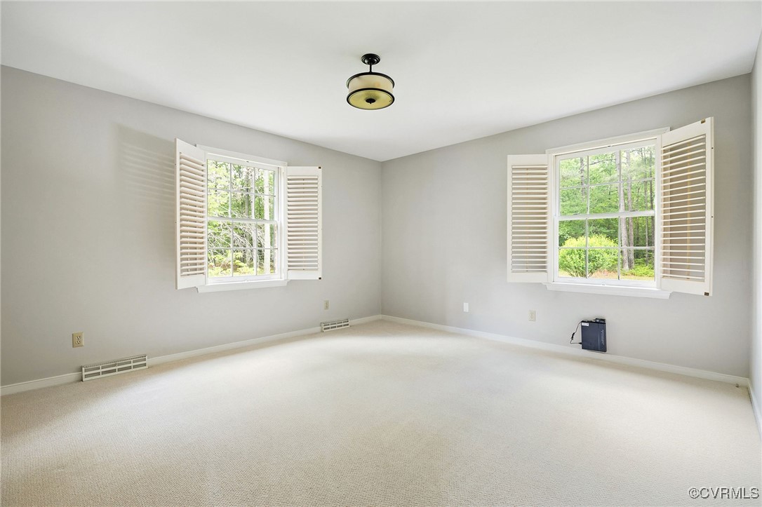 11313 East Quaker Road Disputanta, VA 23842 - Photo 29 of 49 Gallery Image 29