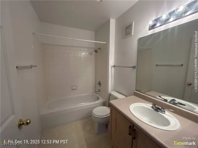 $1,848 | 8461 Blazing Sun Avenue, Las Vegas, NV 89129