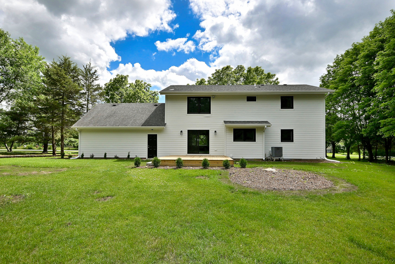 18878 Ridge Lane Marengo, IL 60152 - Photo 6 of 58