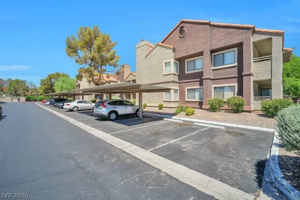 $1,495 | 5076 South Rainbow Boulevard, Unit 104, Las Vegas, NV 89118